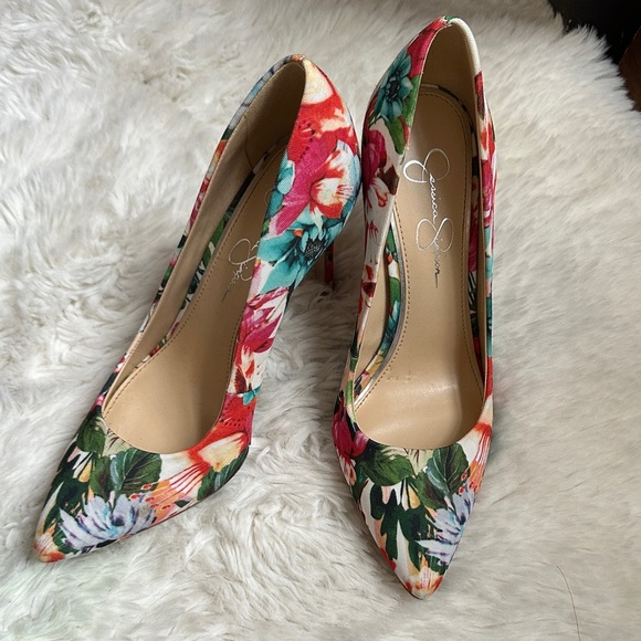 Jessica Simpson Shoes - Jessica Simpson Multicolor Floral Heels